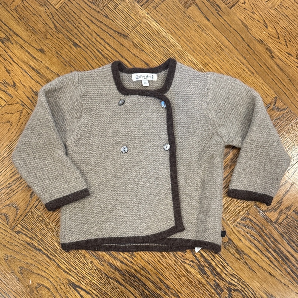 Stylish Kids Sweater with Dark Trim